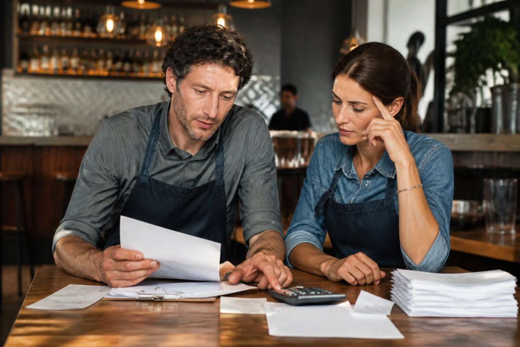 Improving Cash Flow for Restaurants: A 2026 Guide